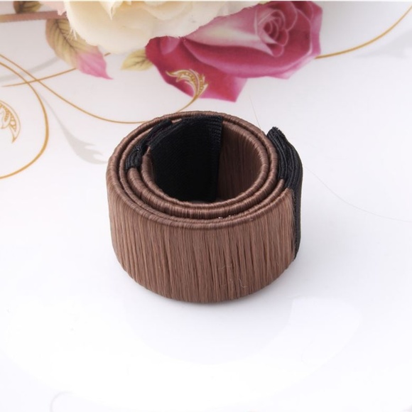 Princess Tresses Regal Bun Maker Medium Coffee